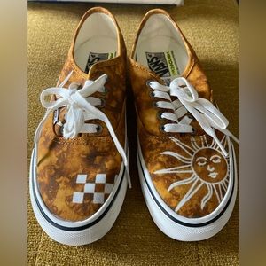 Women’s Vans AUTHENTIC VR3 SF TIE-DYE SHOE Size 8 NWOT